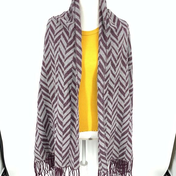 Charming Charlie Plum & Gray Chevron Knit Fringe Wrap, One Size - Picture 2 of 8